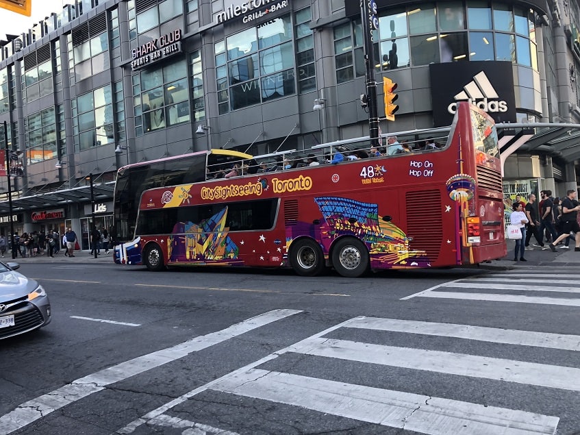 Hop on hop off bus in Toronto