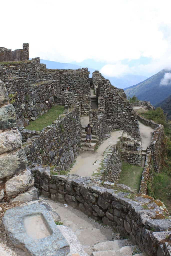 Ruins along the Inca Trail