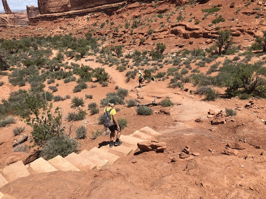 Hiking the Park Avenue Trail at Arches