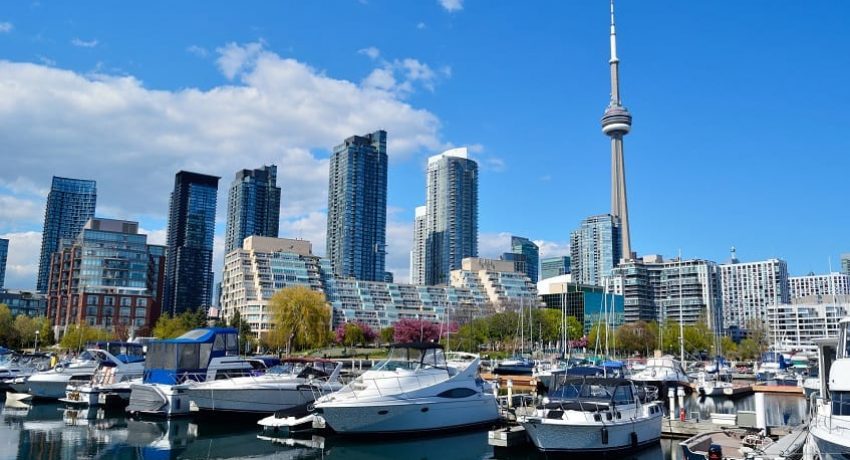 Toronto skyline from the harbor